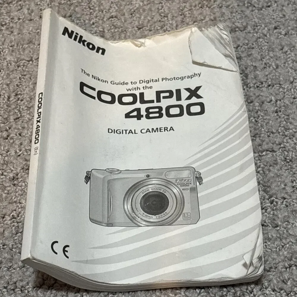 Nikon COOLPIX 4800 4.0MP Digital Camera - Silver